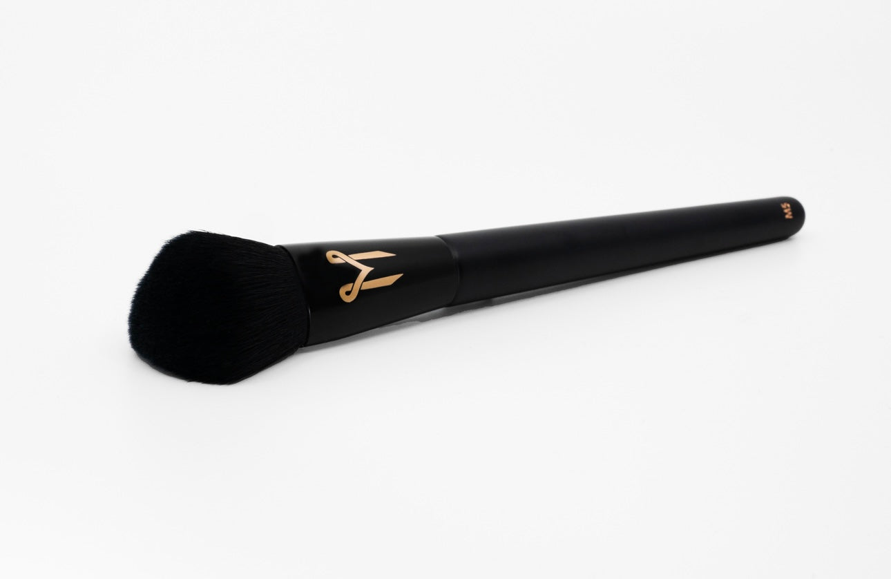M5-Liquid Bronzer Brush